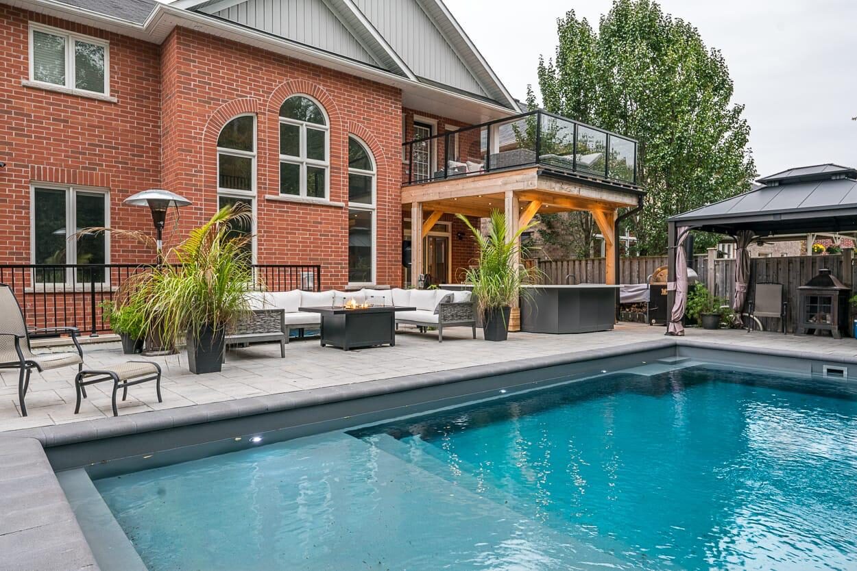 Executive All Brick Home in Courtice ON